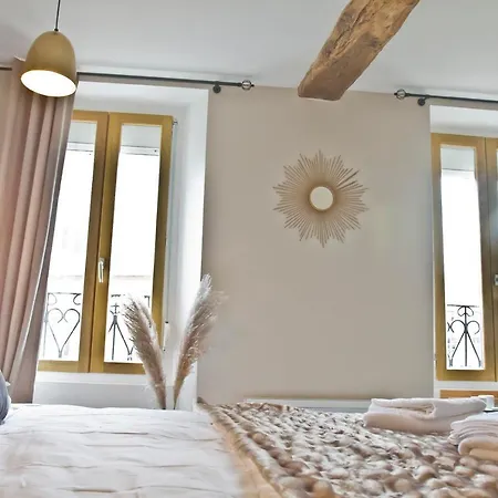 Meuble De Tourisme, Les Du Beffroi Bed & Breakfast Boulogne-sur-Mer